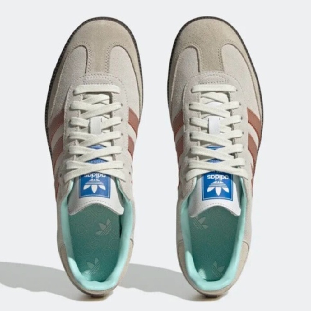 New Adidas Samba OG Clay Strata - Woman's 8